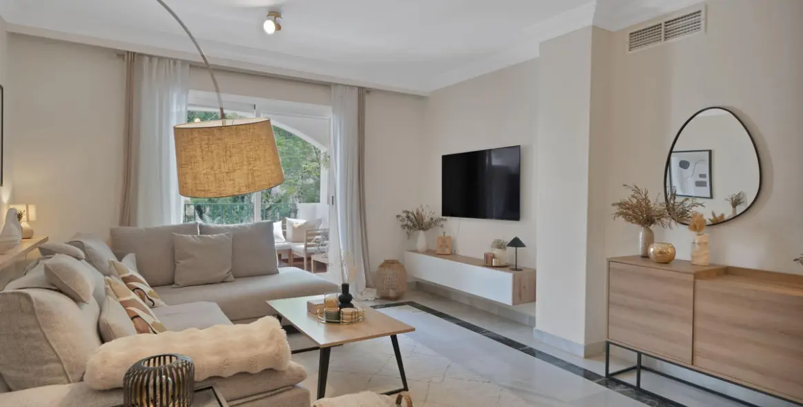 Продажа апартаментов на первом этаже в Marbella 4