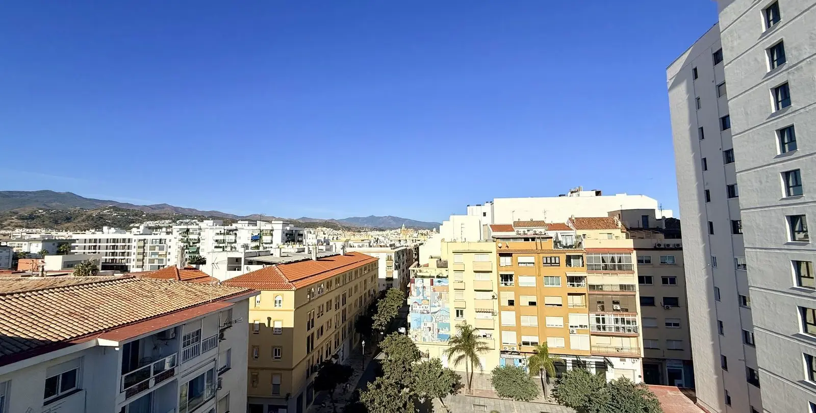 Sale of penthouse in Estepona 5