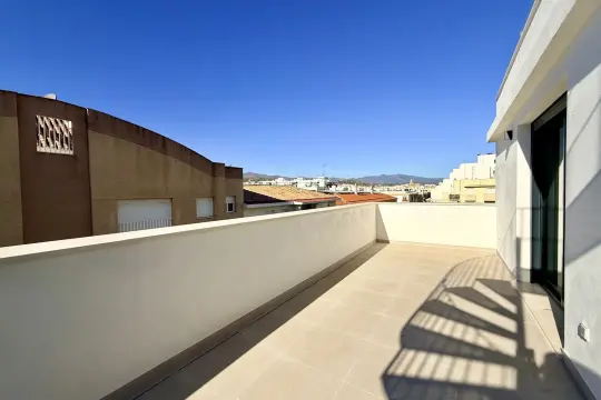Image 7 thumb