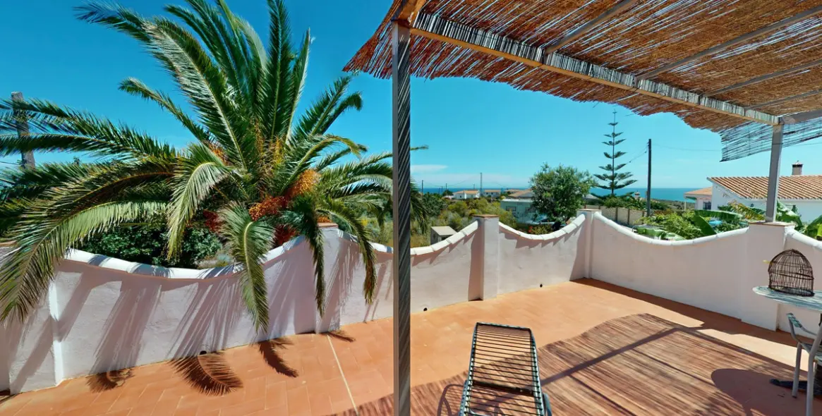 Sale of detached villa in Vélez-Málaga 2
