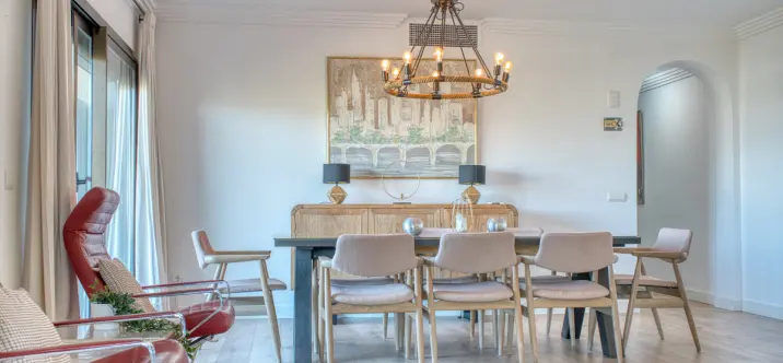 Sale of penthouse in Estepona 4