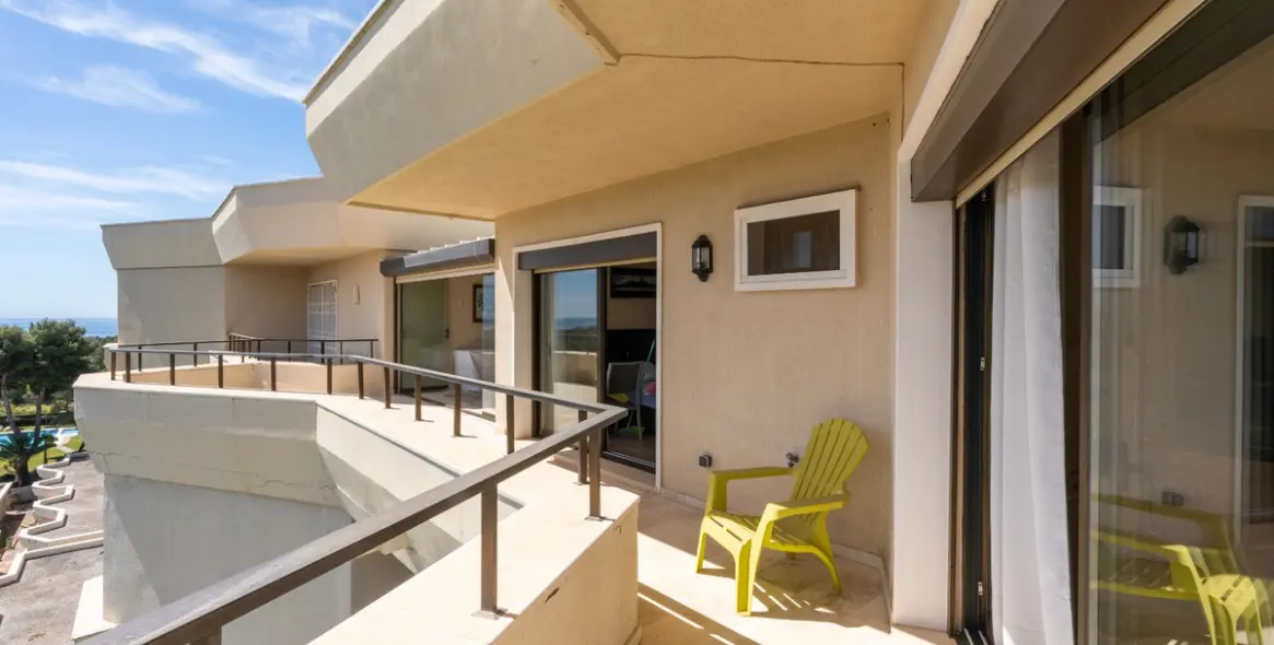 Продажа пентхауса в Estepona 25