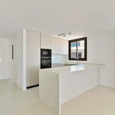 Venta de apartamento en planta media en Fuengirola