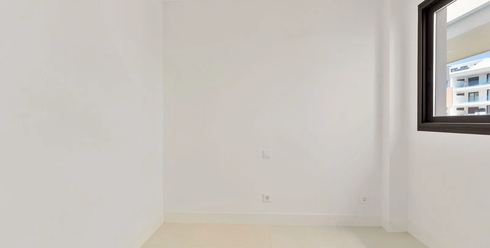 Venta de apartamento en planta media en Fuengirola 13
