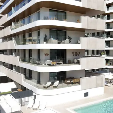 Продажа апартаментов на среднем этаже в Fuengirola