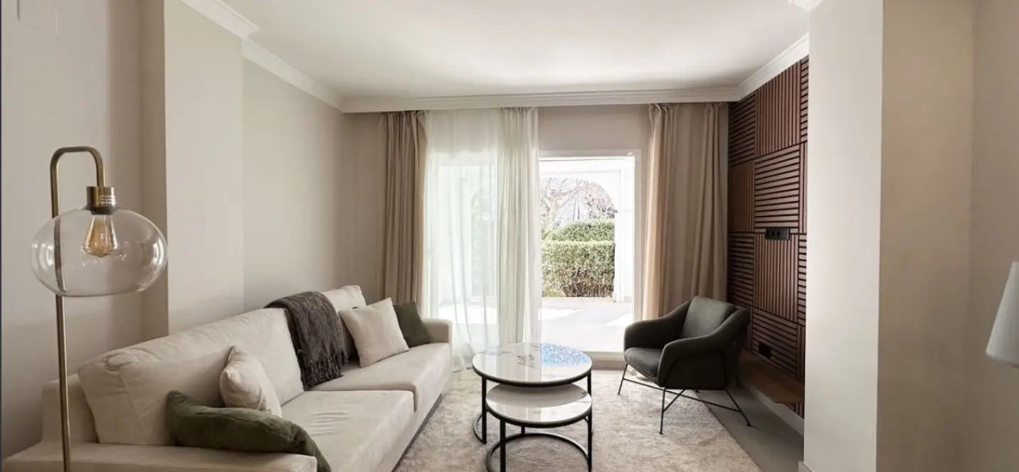 Продажа апартаментов на первом этаже в San Pedro de Alcántara 2