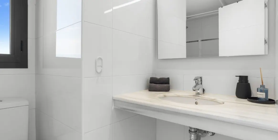 Продажа двухуровневого пентхауса в Doña Julia 26