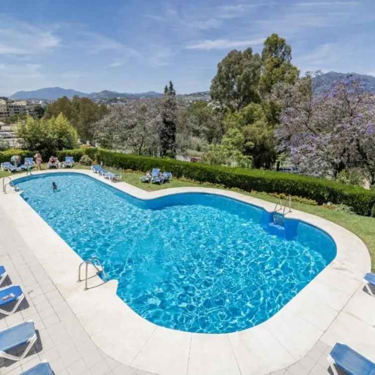 Sale of townhouse in Nueva Andalucía