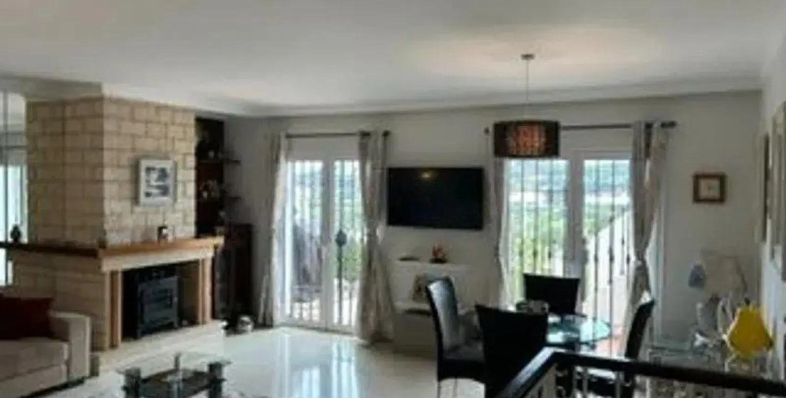 Sale of townhouse in Nueva Andalucía 3