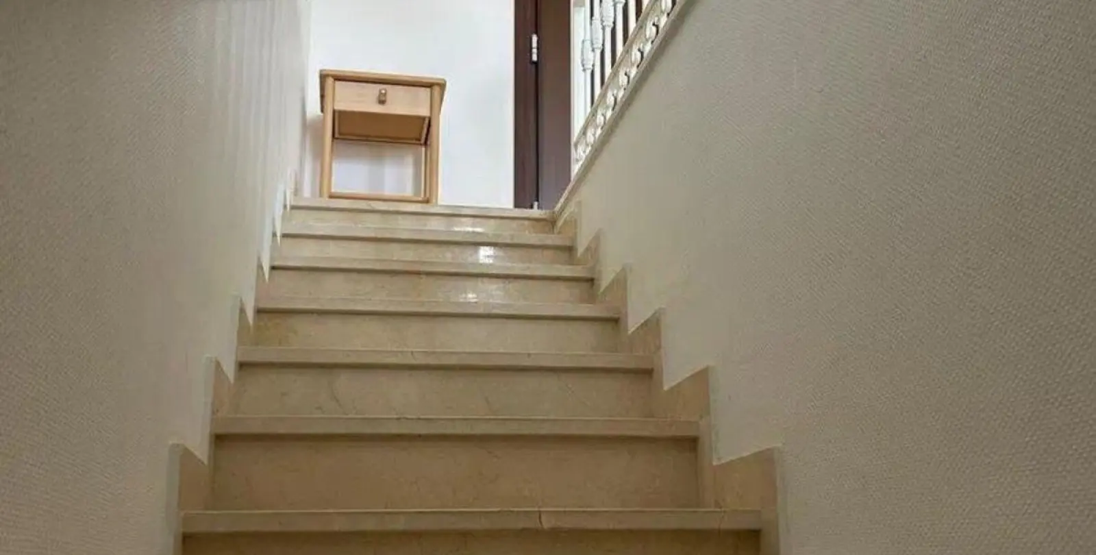 Sale of townhouse in Nueva Andalucía 8