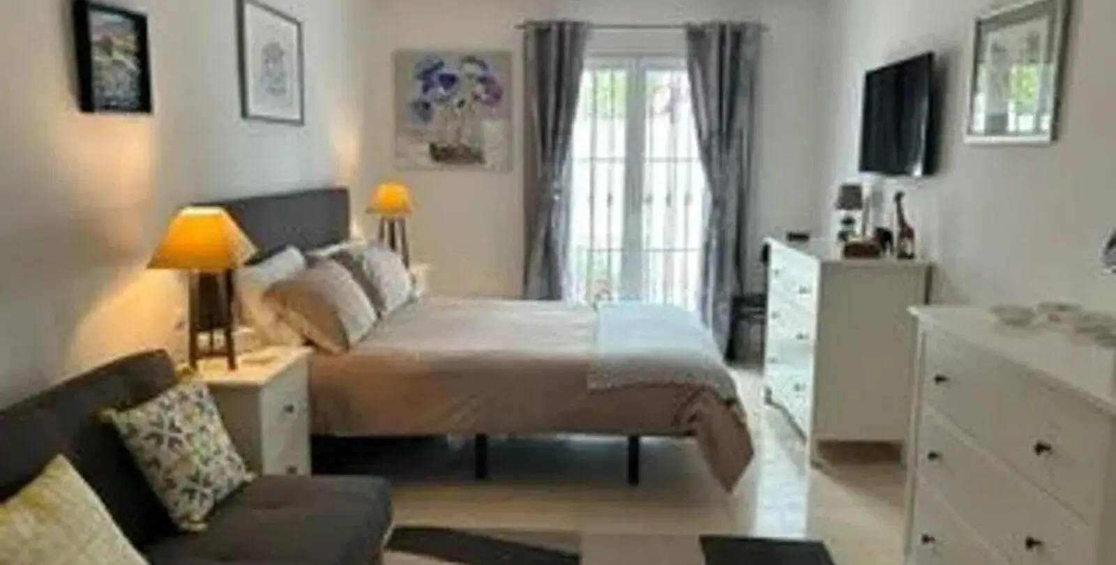 Sale of townhouse in Nueva Andalucía 9