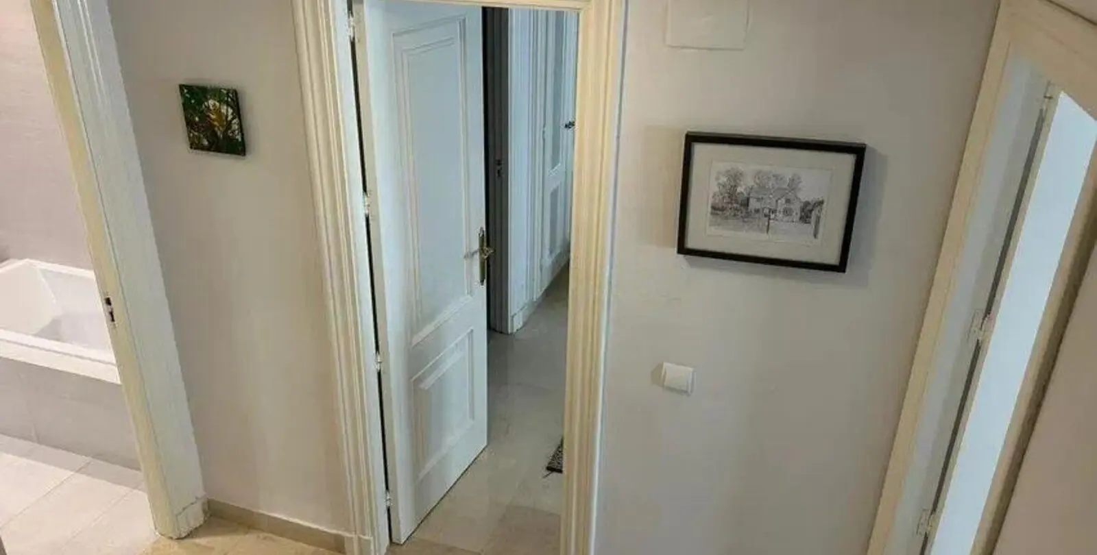 Sale of townhouse in Nueva Andalucía 13