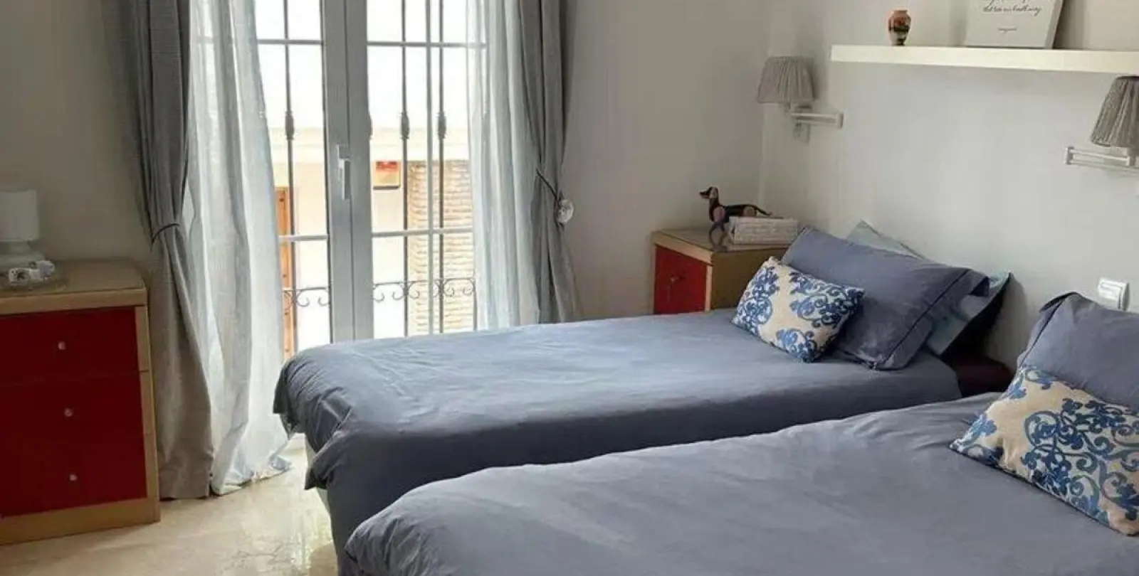 Sale of townhouse in Nueva Andalucía 16