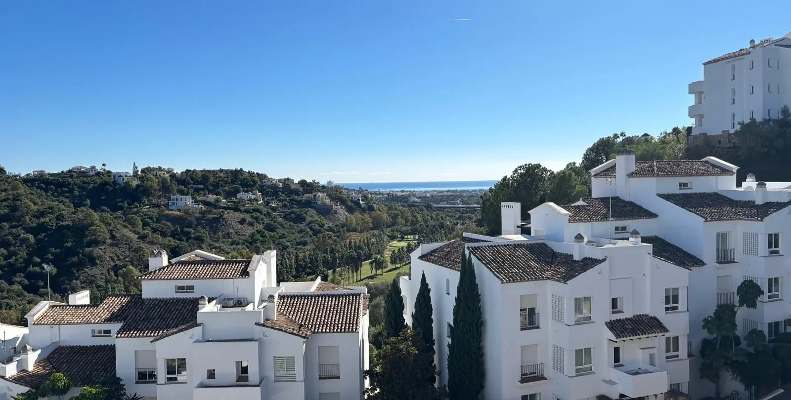 Sale of penthouse in La Quinta 1