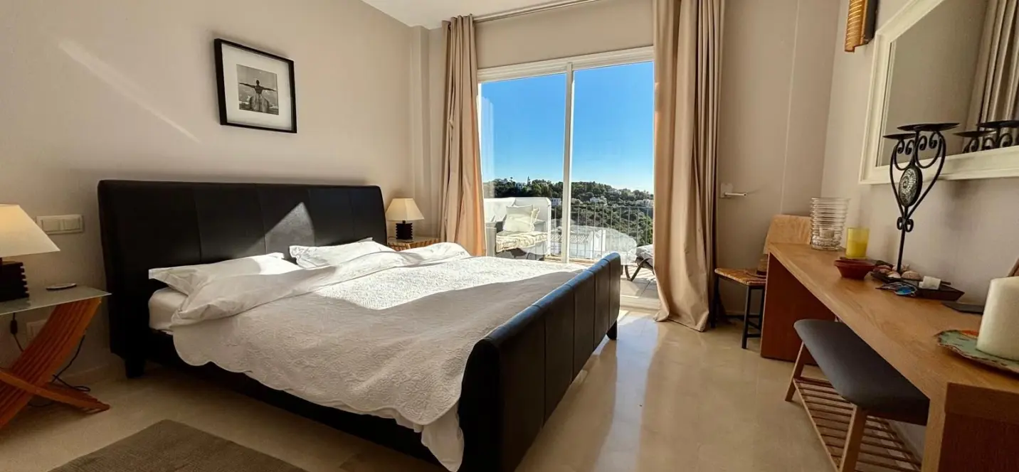 Sale of penthouse in La Quinta 3