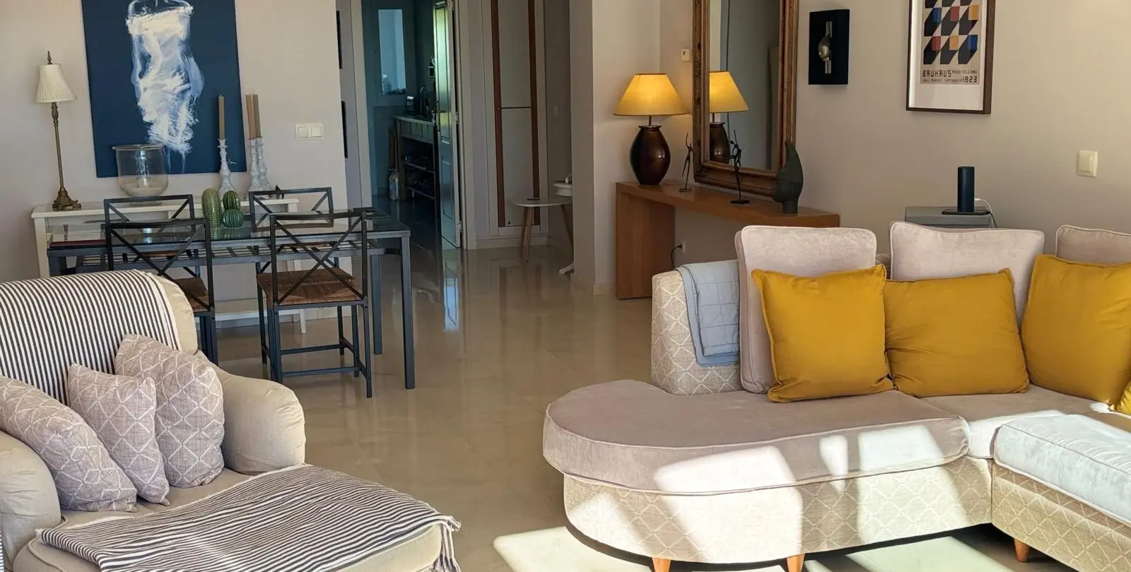 Sale of penthouse in La Quinta 20