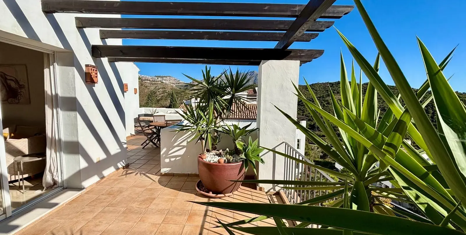 Sale of penthouse in La Quinta 33