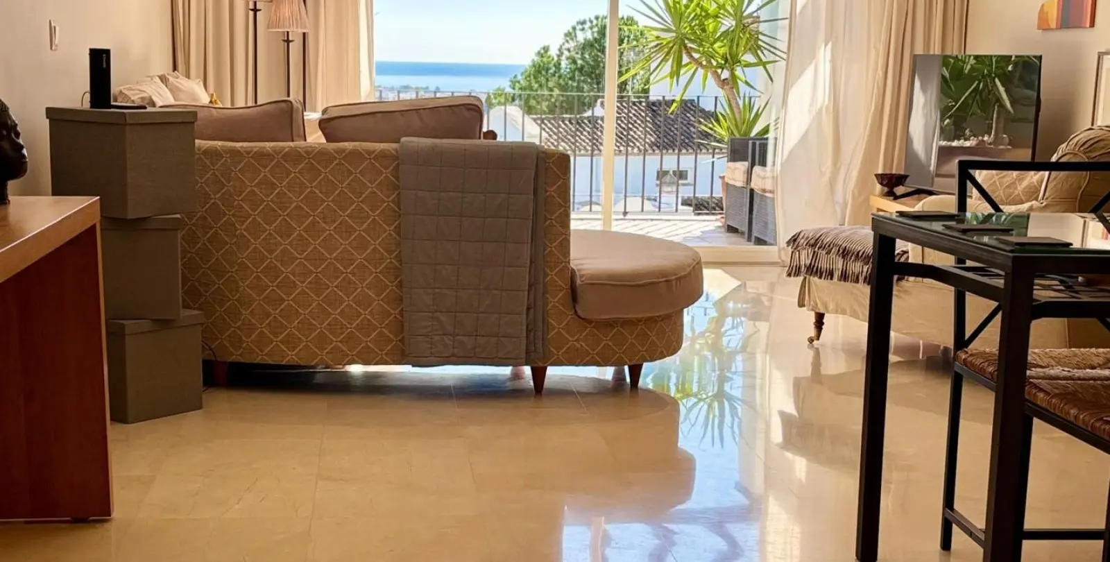 Sale of penthouse in La Quinta 37