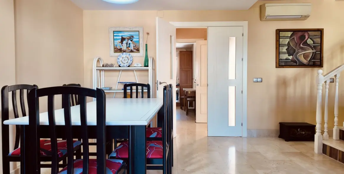 Sale of townhouse in Torremolinos 2