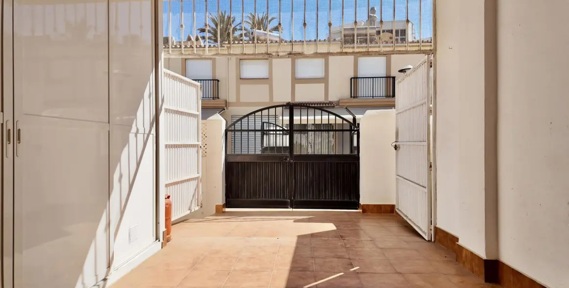 Sale of townhouse in Torremolinos 13