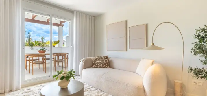 Sale of penthouse duplex in Nueva Andalucía 4