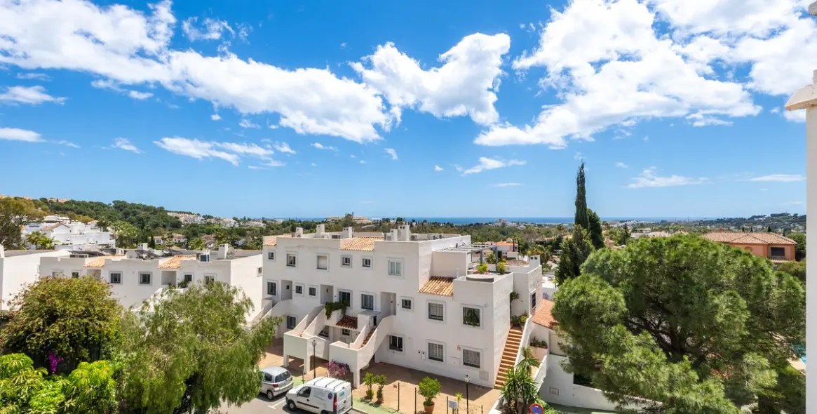 Продажа двухуровневого пентхауса в Nueva Andalucía 6