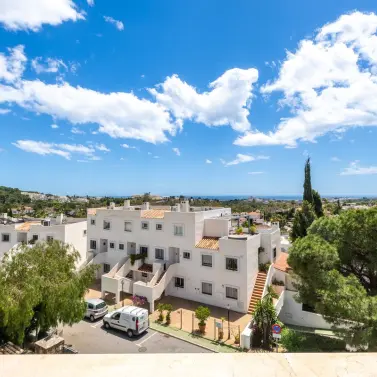 Sale of penthouse duplex in Nueva Andalucía