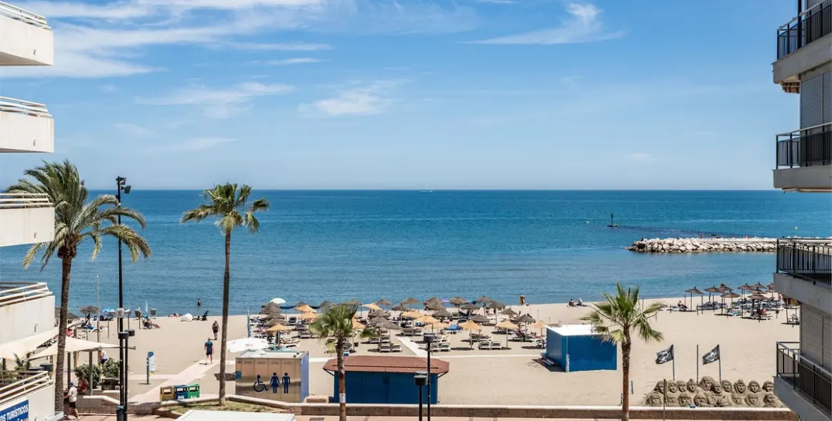 Продажа апартаментов на среднем этаже в Fuengirola 1