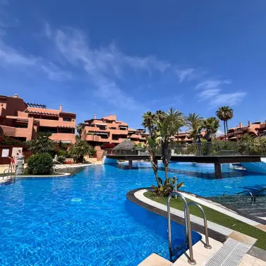 Sale of ground floor apartment in Estepona