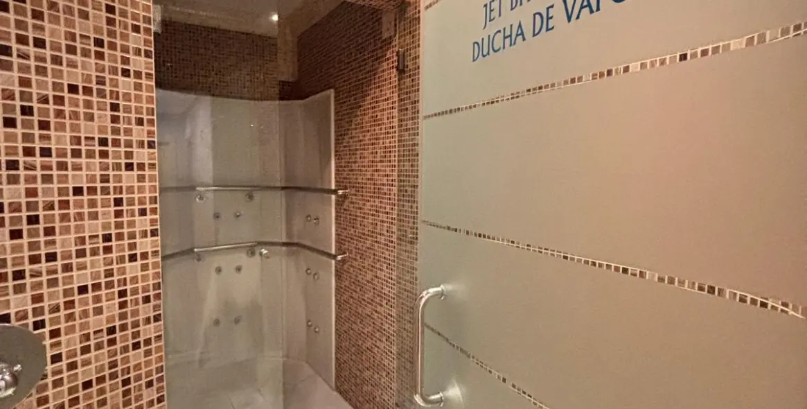 Sale of ground floor apartment in Estepona 33