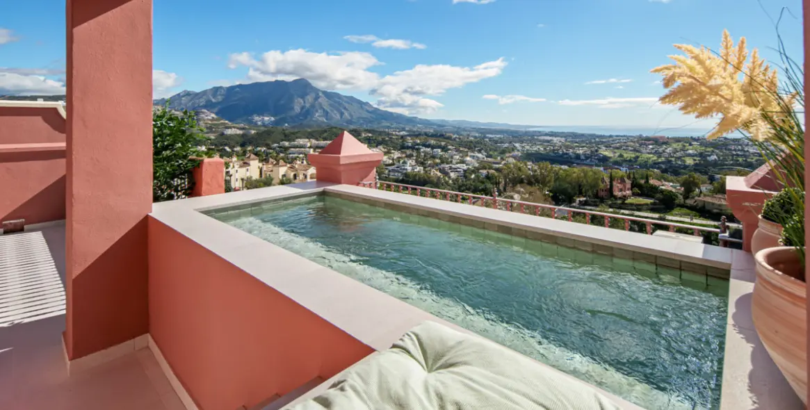 Venta de ático dúplex en Monte Halcones 2