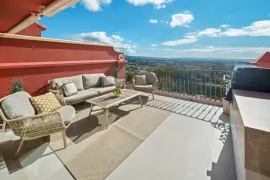 Image 4 thumb