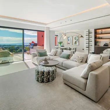 Venta de ático dúplex en Monte Halcones