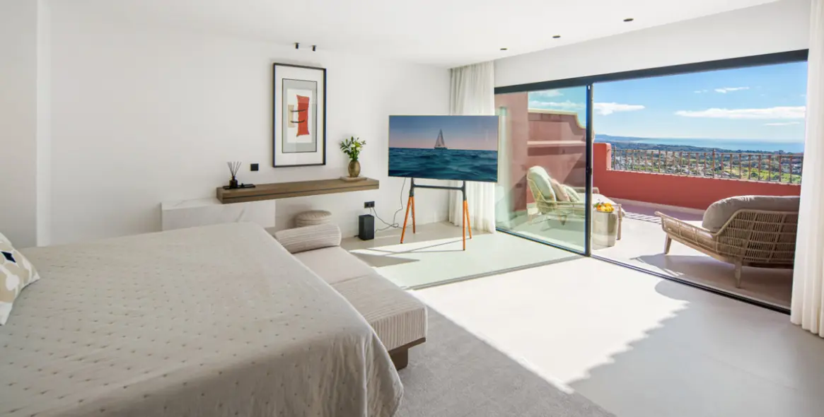 Venta de ático dúplex en Monte Halcones 18
