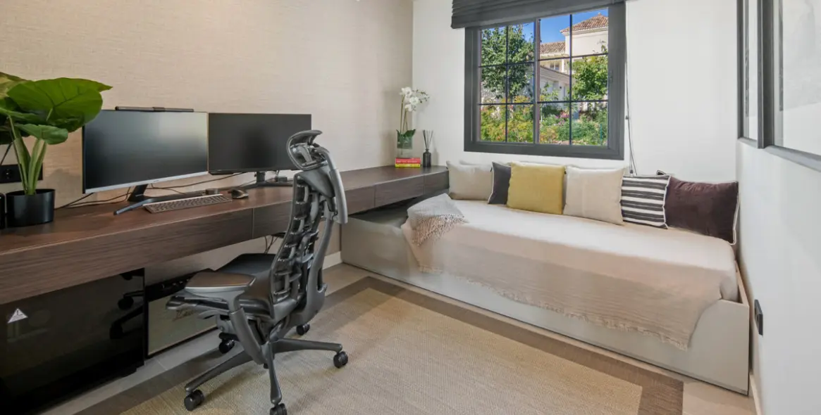 Venta de ático dúplex en Monte Halcones 36
