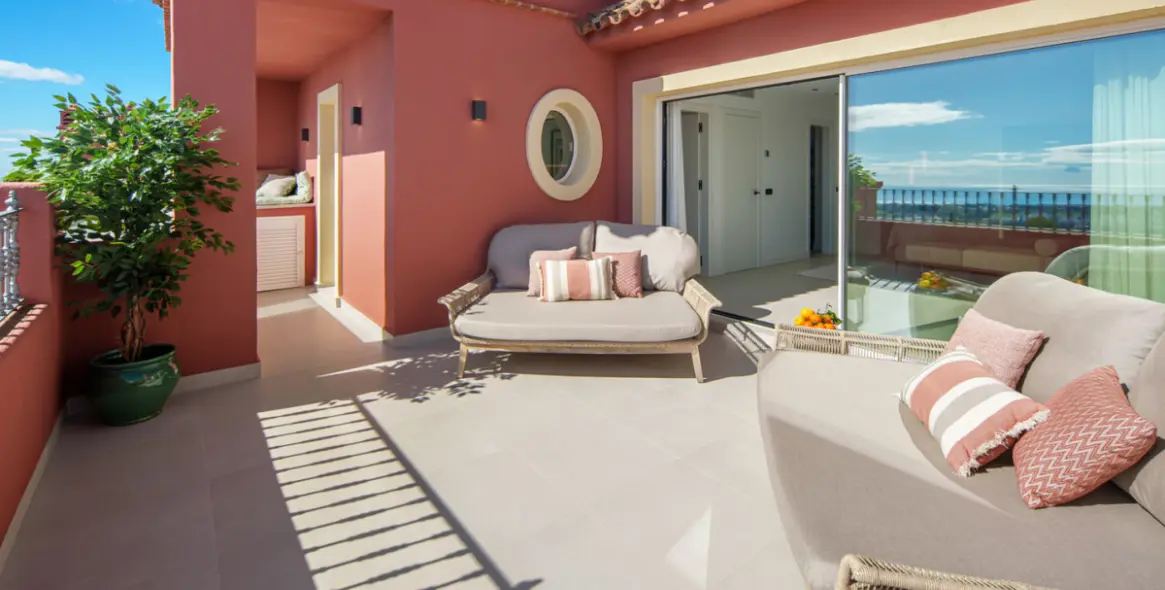 Venta de ático dúplex en Monte Halcones 42