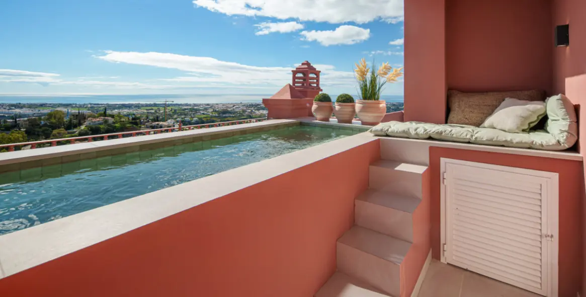 Venta de ático dúplex en Monte Halcones 45