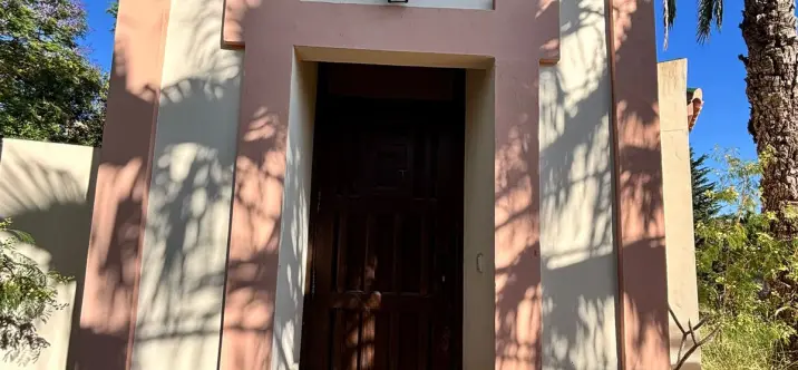 Venta de villa independiente en Estepona 3