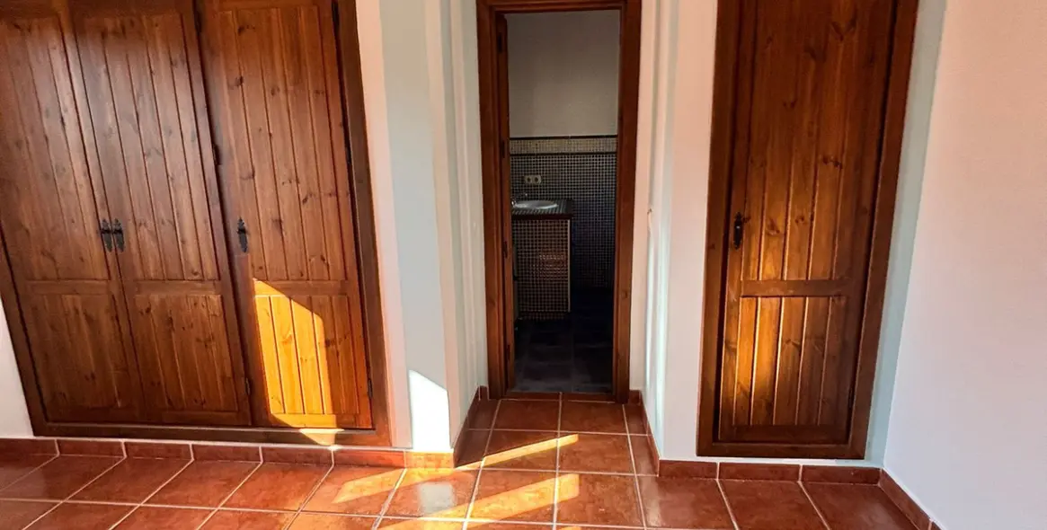 Venta de villa independiente en Estepona 10