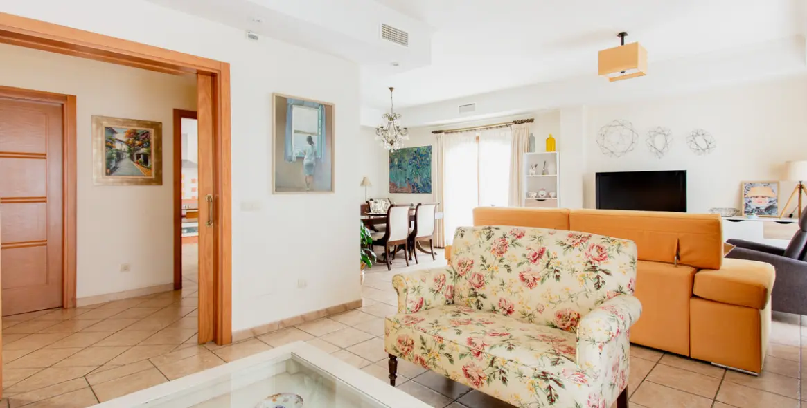 Venta de adosado en Estepona 9