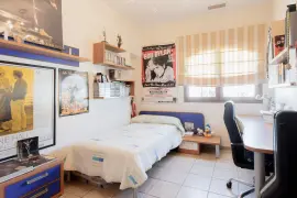 Image 34 thumb