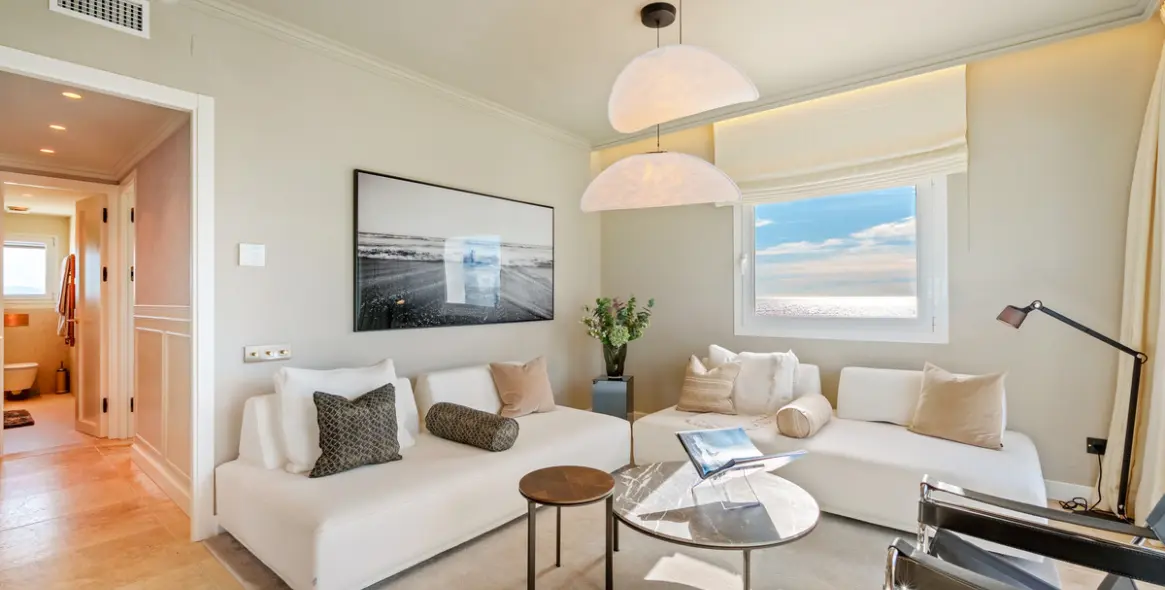 Продажа апартаментов на среднем этаже в Puerto Banús 17