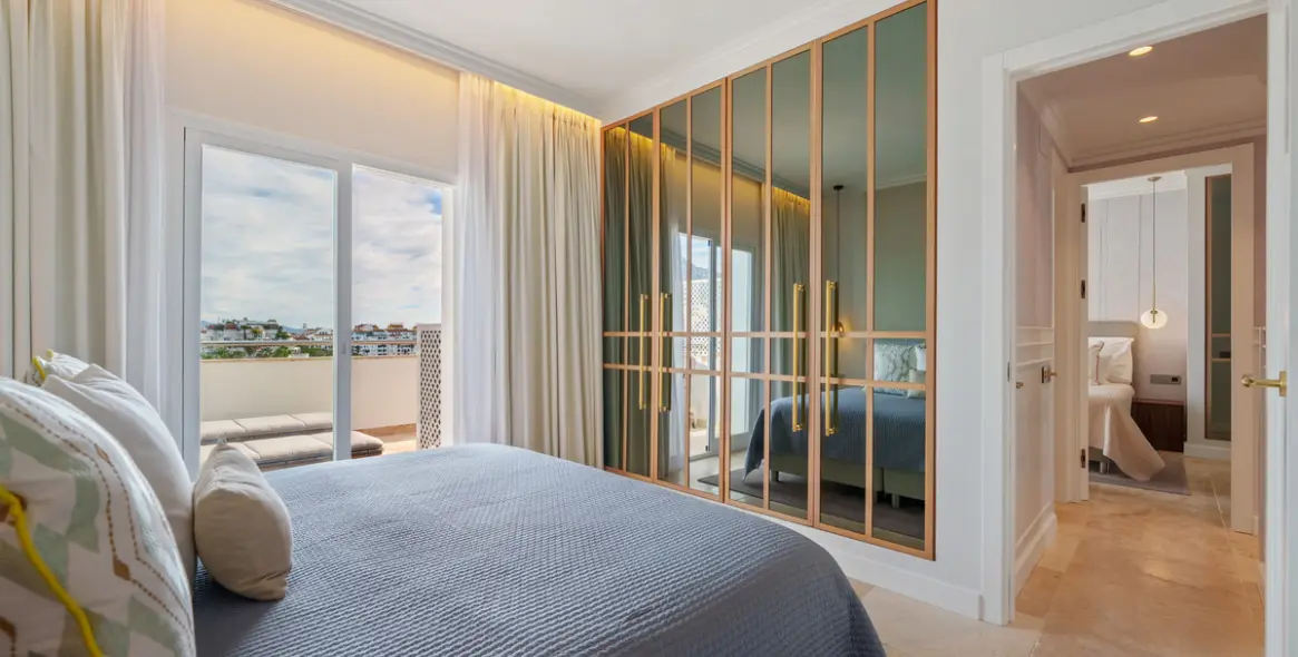 Продажа апартаментов на среднем этаже в Puerto Banús 29