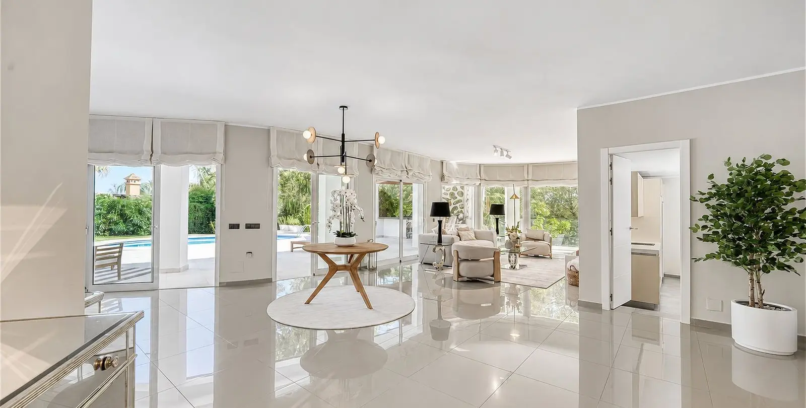 Venta de villa independiente en Benahavís 2