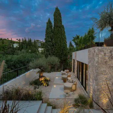 Venta de villa independiente en Nueva Andalucía