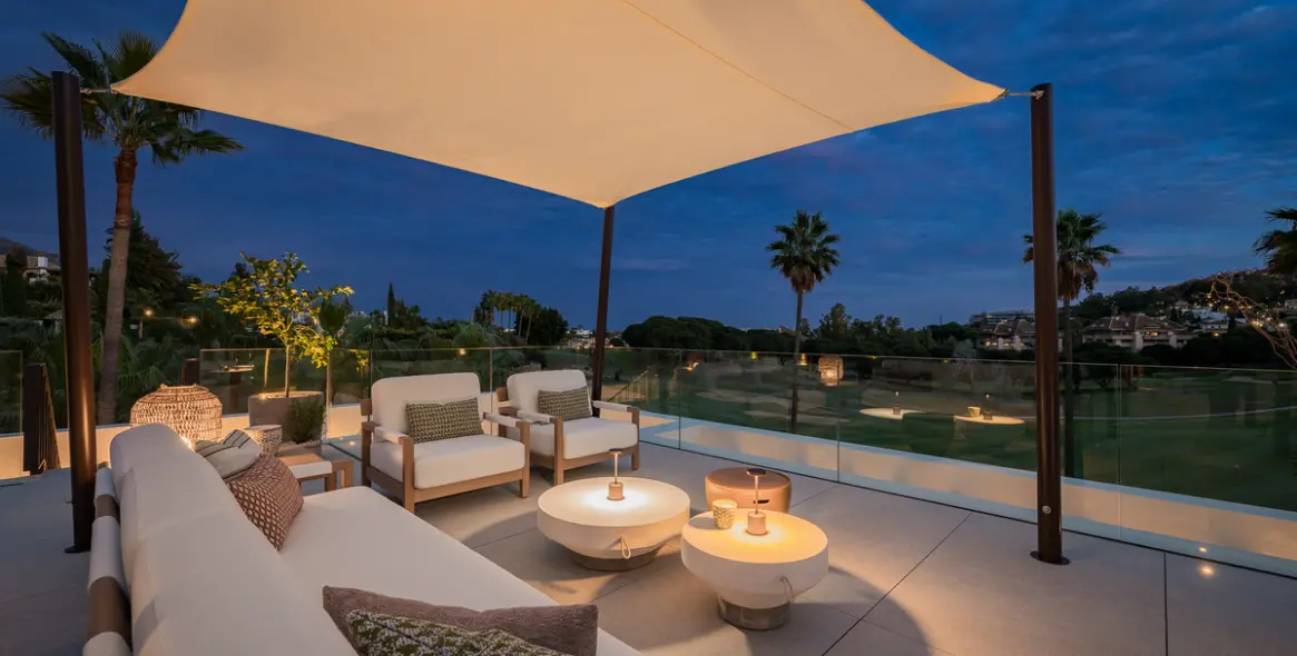 Sale of detached villa in Nueva Andalucía 8