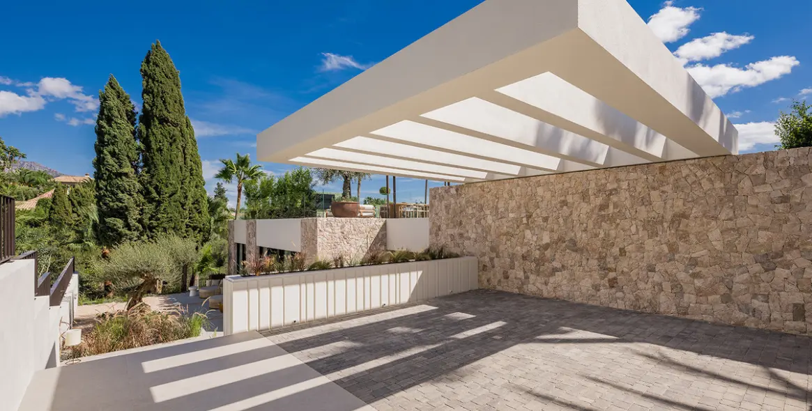 Sale of detached villa in Nueva Andalucía 29