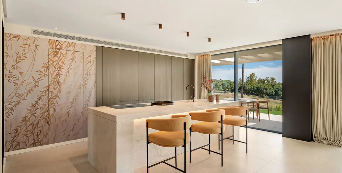 Sale of detached villa in Nueva Andalucía 36