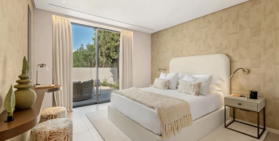 Sale of detached villa in Nueva Andalucía 46