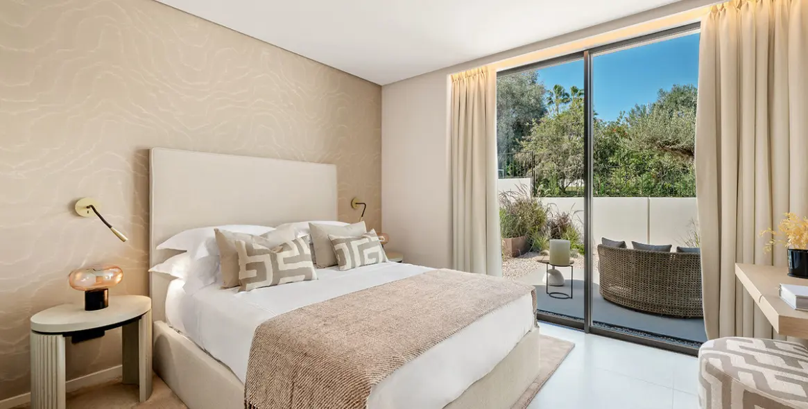 Sale of detached villa in Nueva Andalucía 50